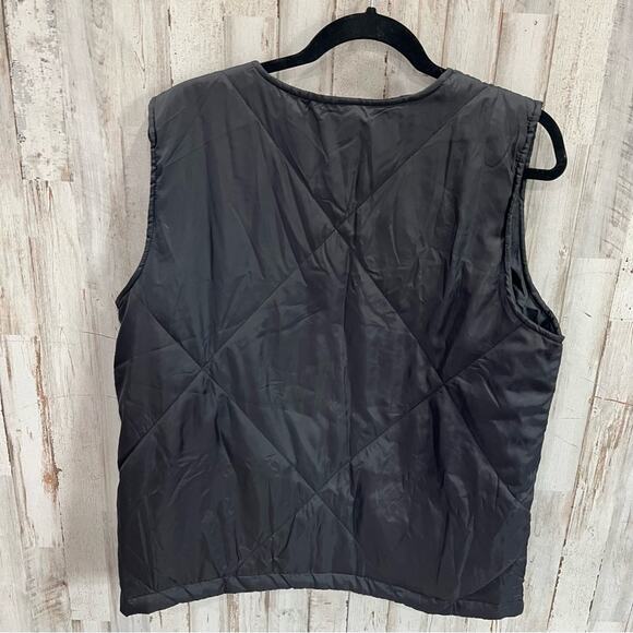NWT Socialite Black Puffer Full Zip Vest - Picture 4 of 6